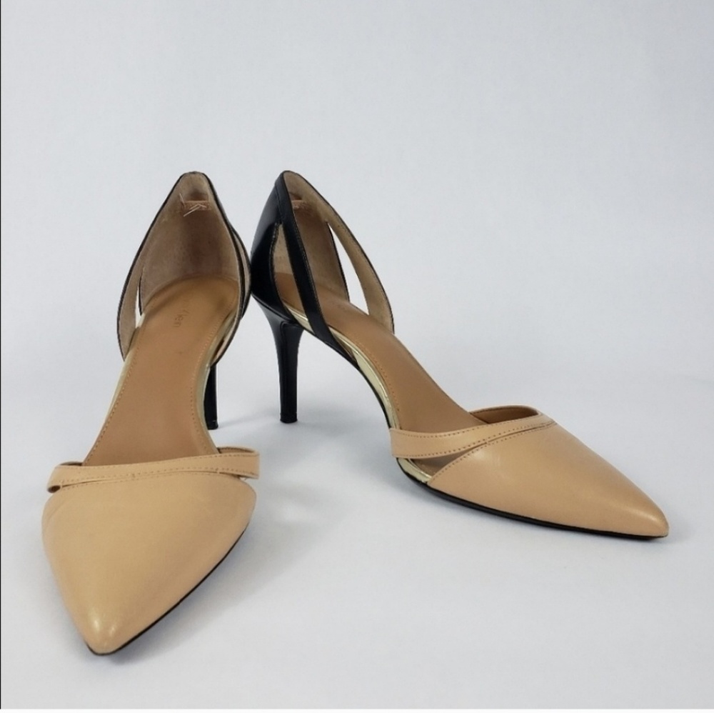 Calvin Klein Black and Tan Pointed Toe Heels 8